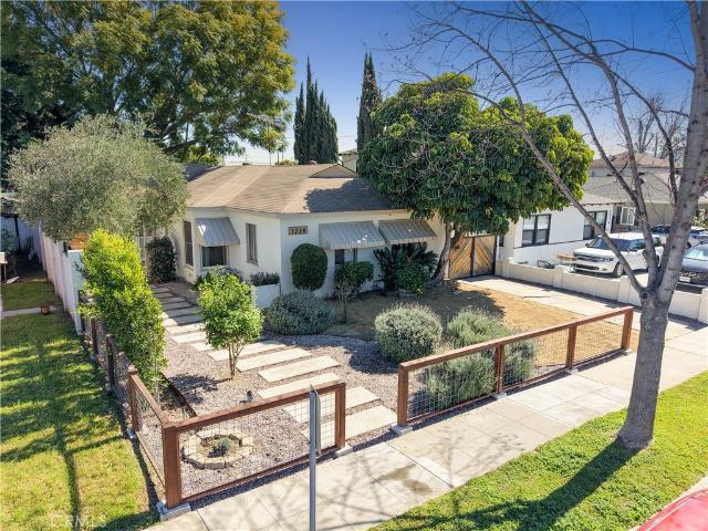 Property for sale in Burbank, California