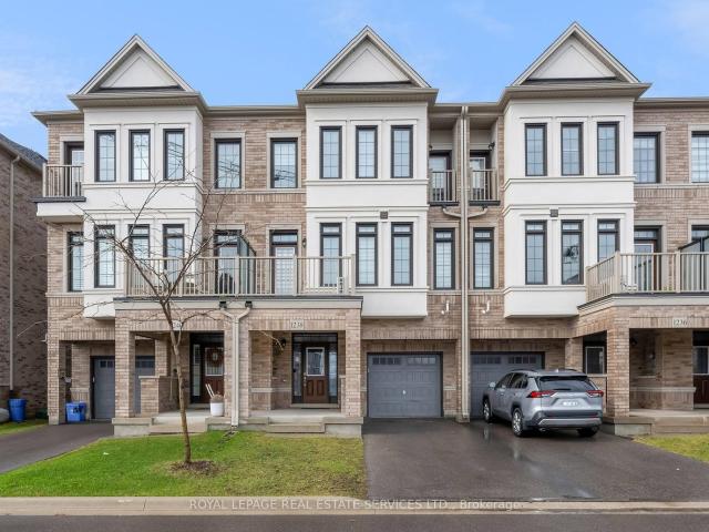 Townhouse for sale in Woburn, Ontario