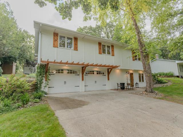 House for sale in Okoboji, Iowa