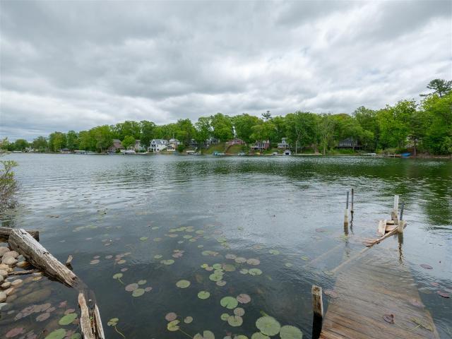 House for sale in Plainwell