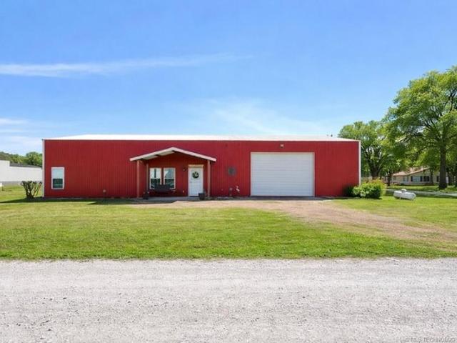 House for sale in Kingston, Oklahoma