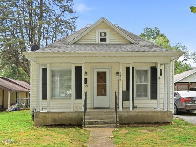 House for sale in Carthage, Jasper County