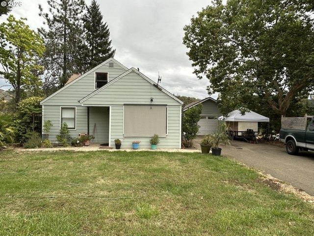 House for sale in Oregonia