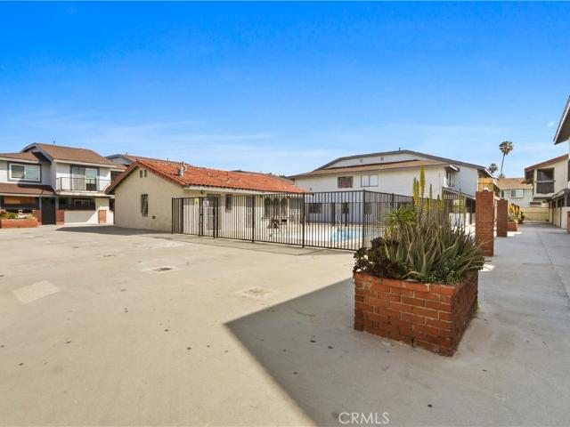 Townhouse for sale in Gardena, California