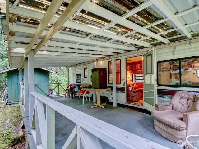 House for sale in Deming, Washington
