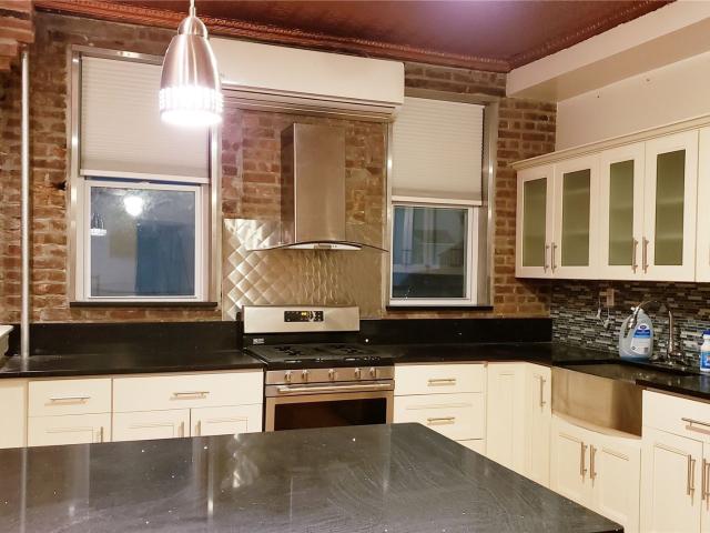 Townhouse for sale in Queens, Arverne