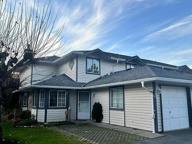 Condo for sale in Langley, British Columbia