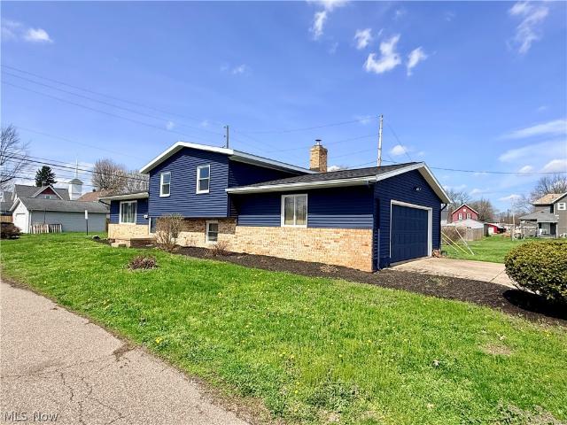 House for sale in Strasburg, Ohio