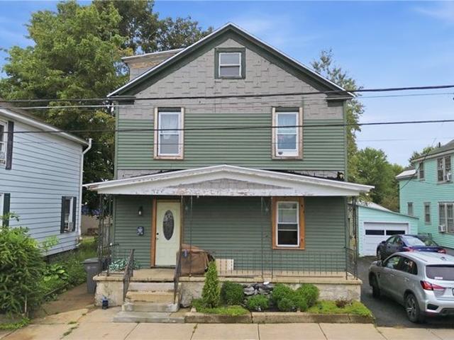 House for sale in Oneida, New York