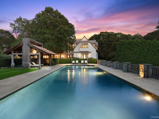 House for sale in Wainscott, New York