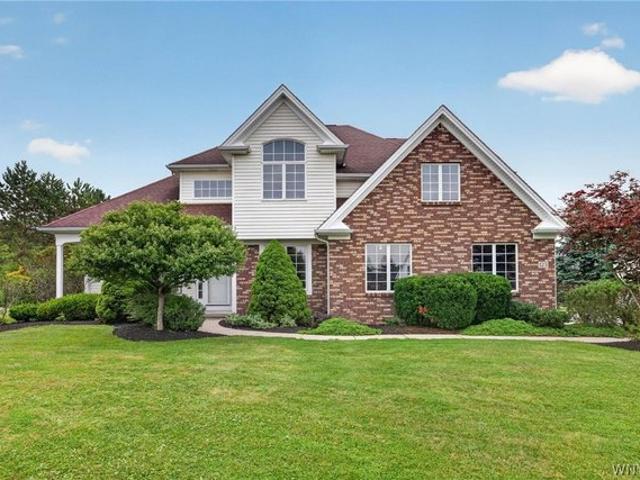 House for sale in Orchard Park, New York
