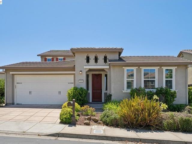 House for sale in Hayward, California
