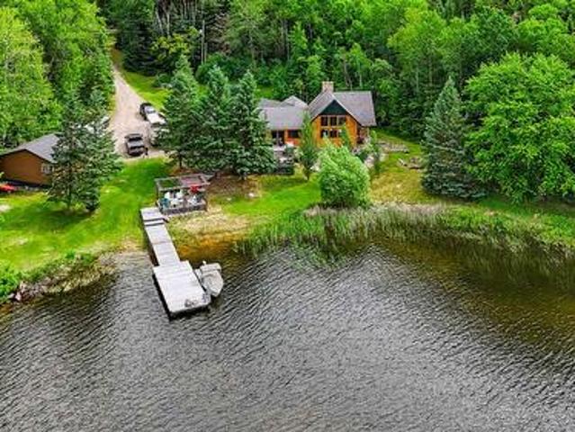 House for sale in Kenora, Ontario