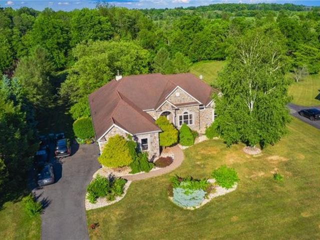 House for sale in Dingmans Ferry, Pennsylvania
