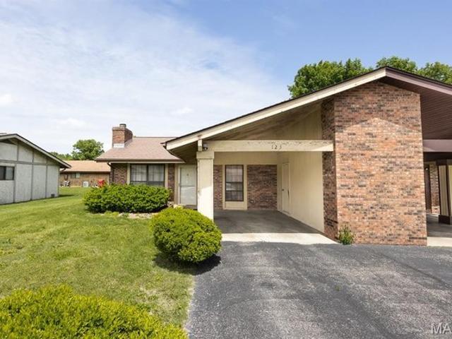 House for sale in Belleville, Saint Clair County