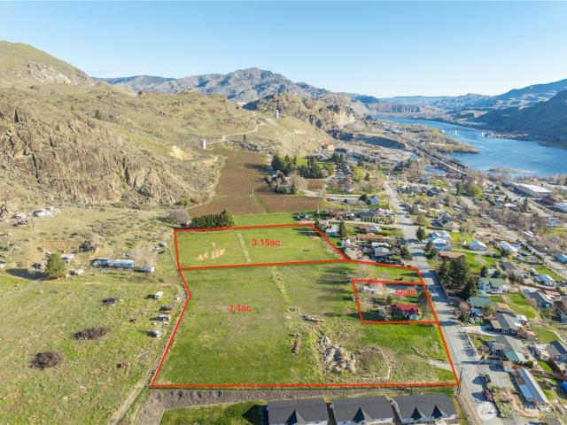 Land for sale in Chelan Falls, Washington