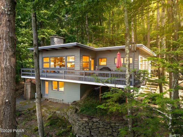 House for sale in Greentown, Pennsylvania