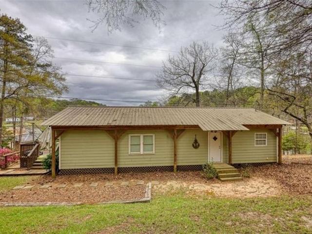House for sale in Mansfield, Georgia