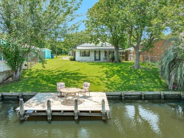 House for sale in Angleton, Texas