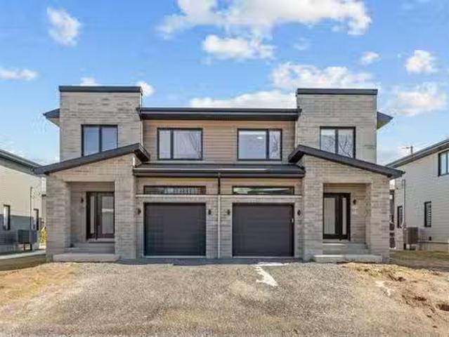 Condo for sale in Vaudreuil-dorion, Quebec