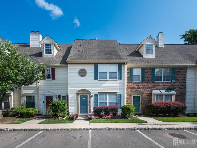 Townhouse for sale in Dayton, New Jersey