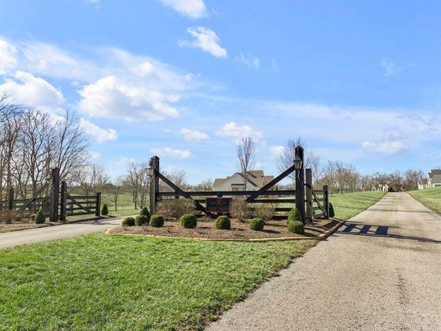 Land for sale in Nicholasville, Kentucky