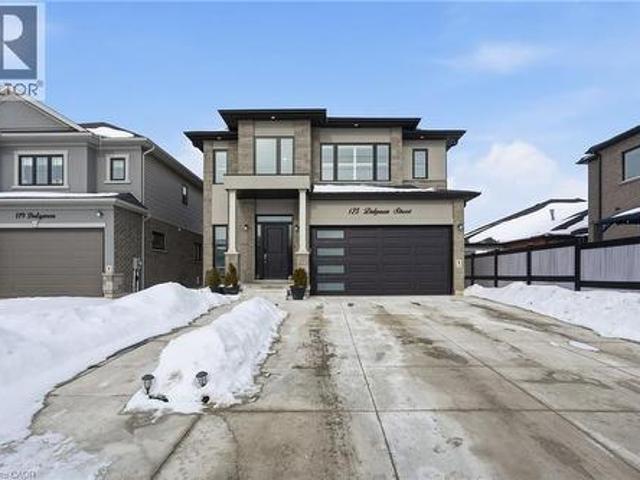 House for sale in Ancaster, Ontario