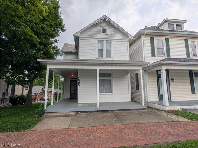 House for sale in Somerset Historic District, Somerset