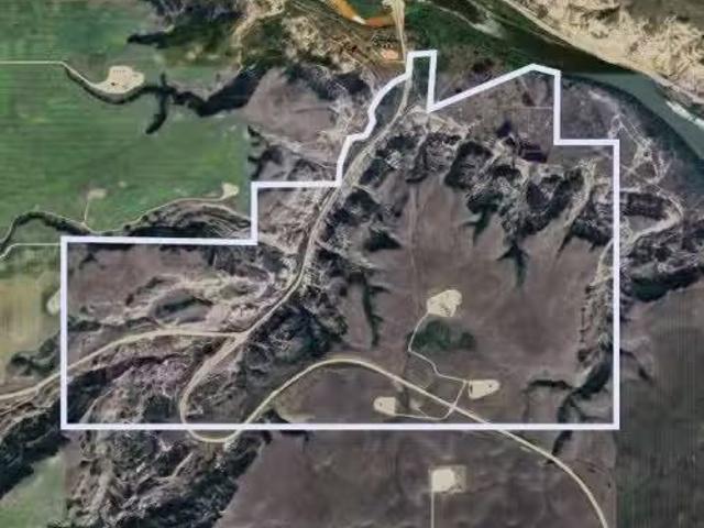 House for sale in Dorothy, Alberta