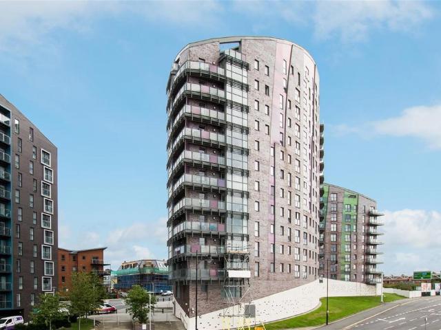Apartment for rent in Richmond Hill, West Yorkshire