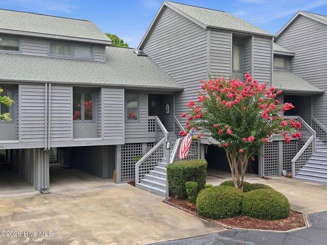 Townhouse for sale in Washington, North Carolina