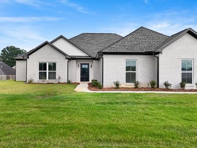 House for sale in Guntown, Mississippi