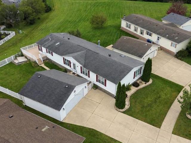 House for sale in Maple Brook, Matteson