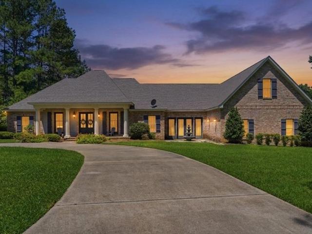 House for sale in Sumrall, Mississippi