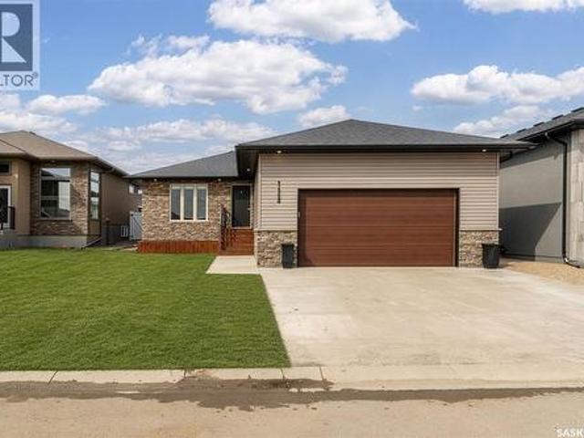House for sale in Moose Jaw, Saskatchewan