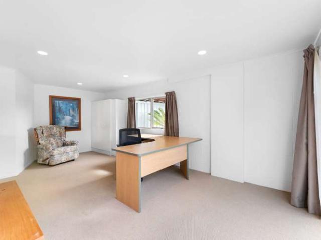 House for sale in Whangaparaoa