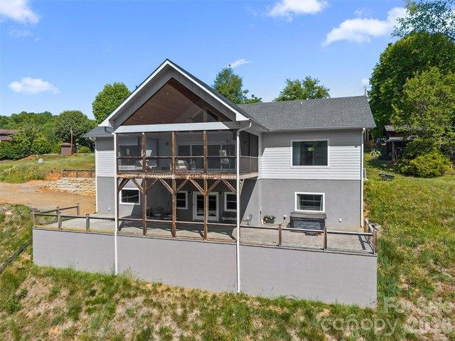 House for sale in Candler, North Carolina