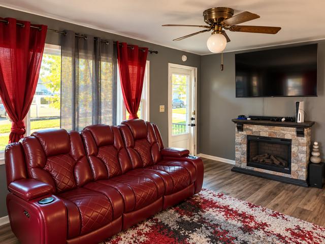 House for sale in Montgomery, Kane County