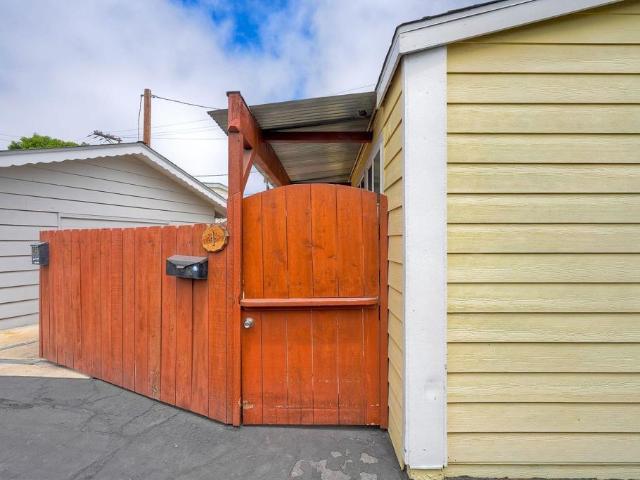 House for sale in Cardiff, California