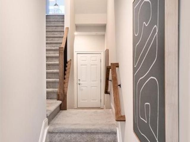 Townhouse for sale in New Brunswick, New Jersey