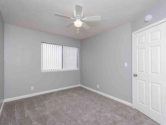 Apartment for rent in Solano, California