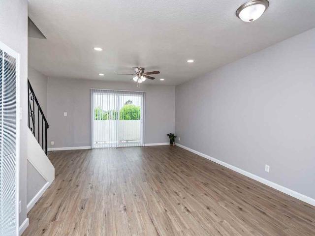 Apartment for rent in Solano, California
