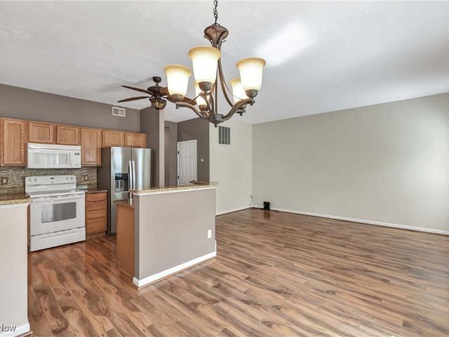 Townhouse for sale in Berea