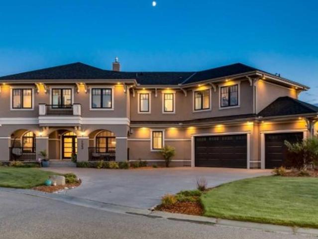 Condo for sale in Alberta