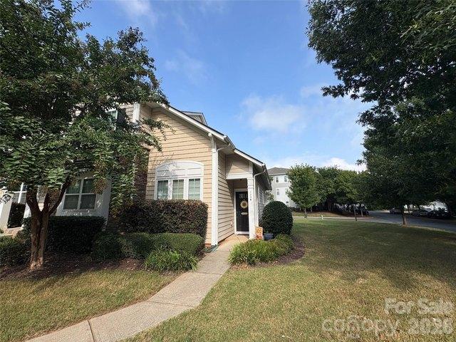 Townhouse for sale in Mooresville, Iredell County