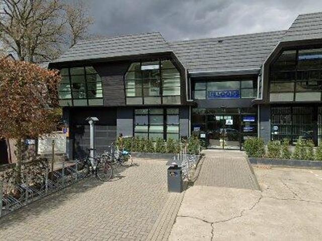 Bedrijfspand te huur in Blaricum, Noord Holland