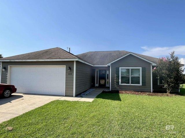 House for sale in Summerdale, Alabama