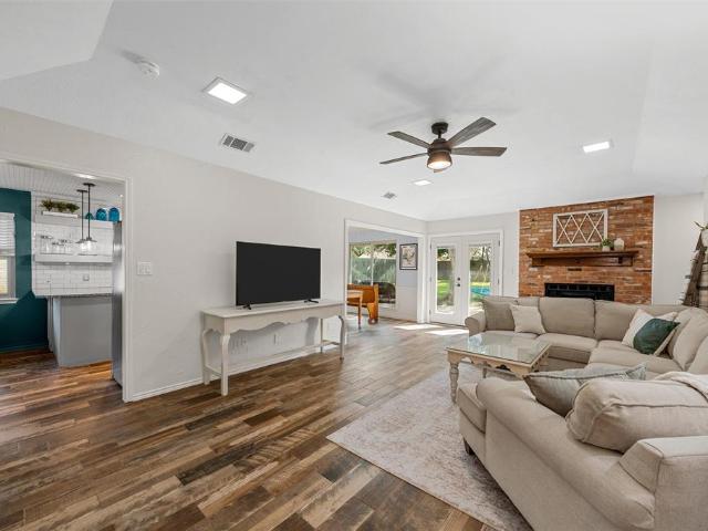 House for sale in Hewitt, Texas