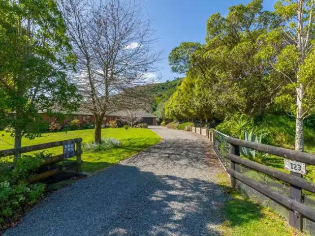 House for sale in Paraparaumu, Wellington