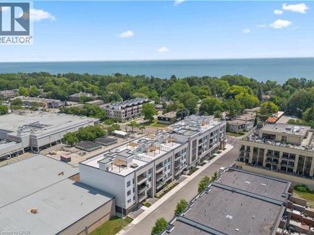 Condo for sale in Oakville, Ontario